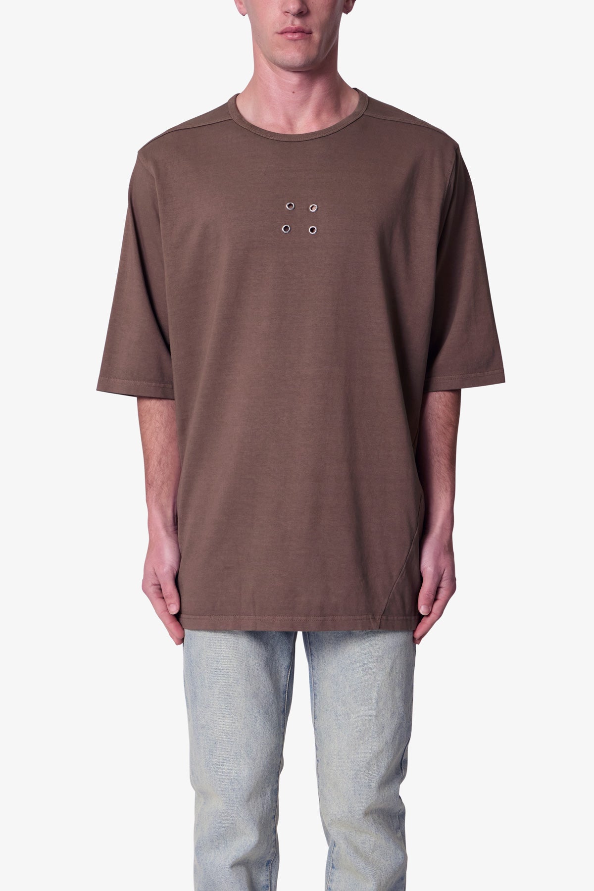 4 Eyelets Tee - Brown