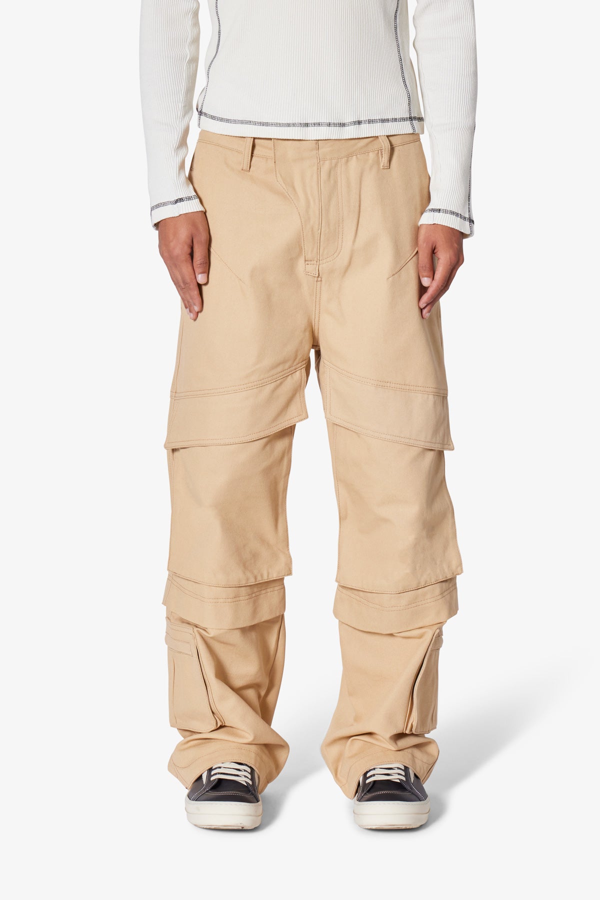 Baggy Slanted Cargo Pants - Khaki