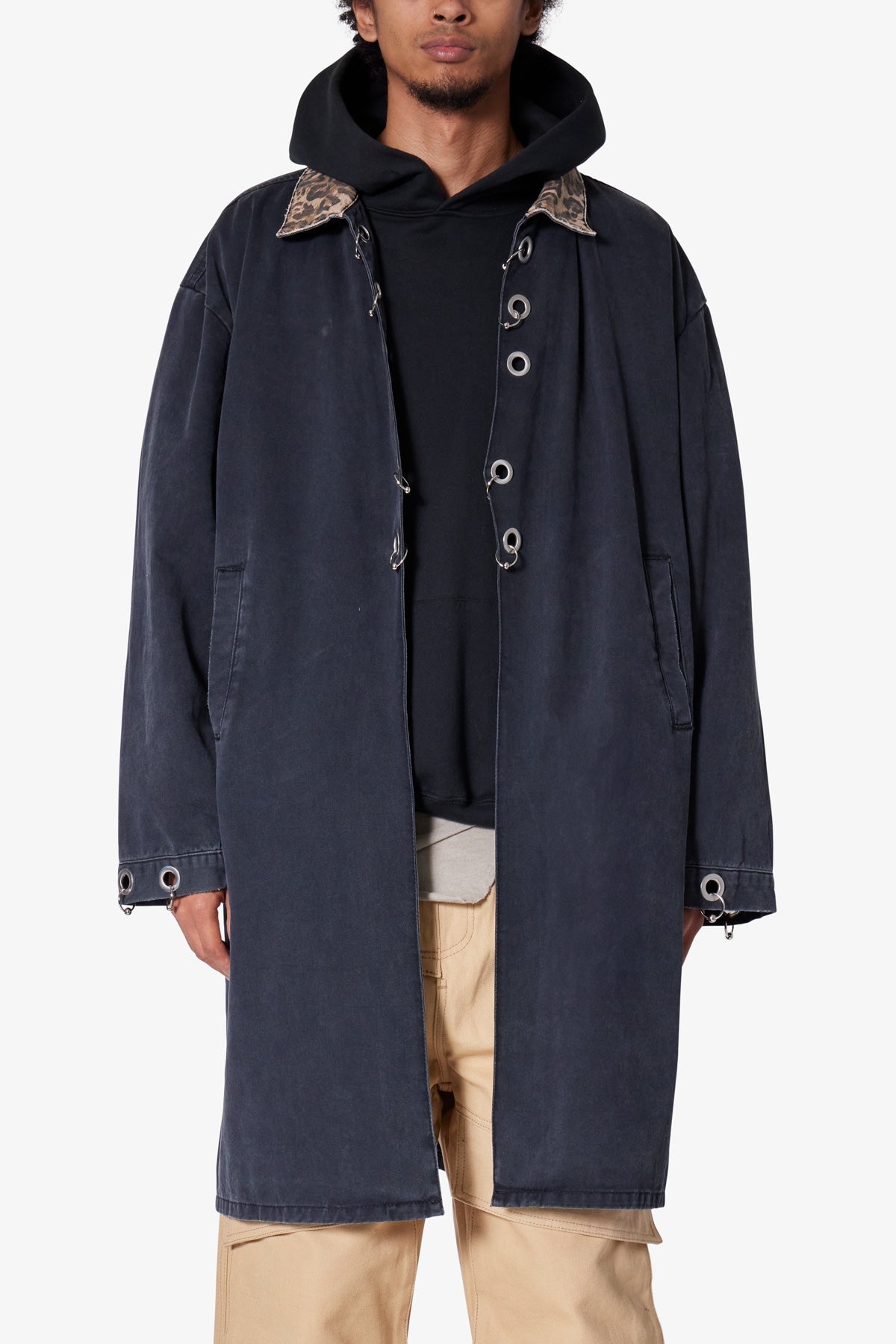 Rusted Trench Coat - Black