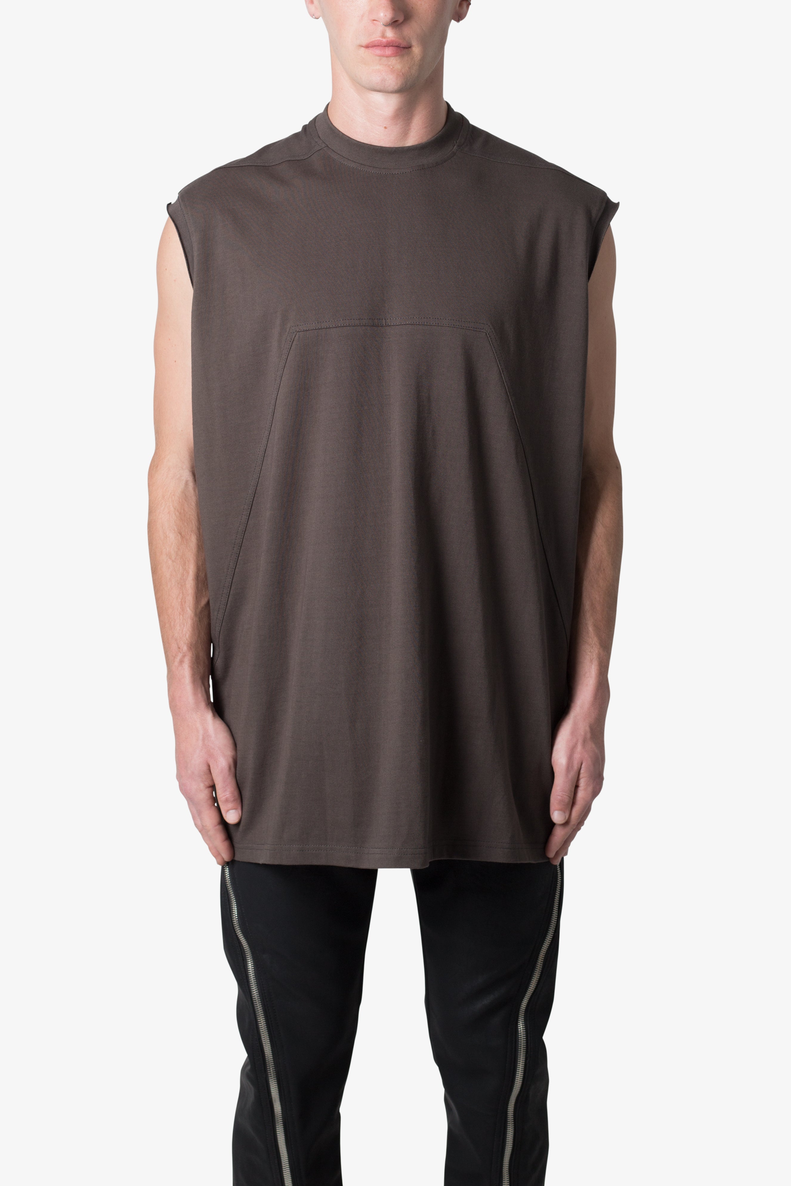 Sleeveless Elongated Tee - Vintage Black