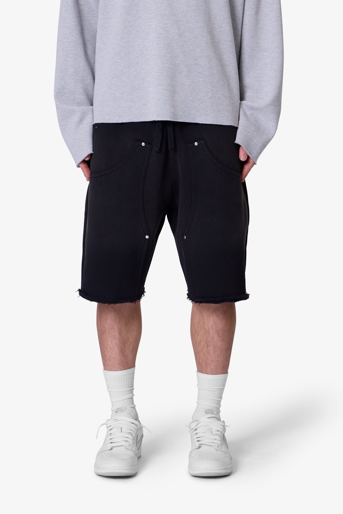 West Double Knee Sweatshorts - Washed Black